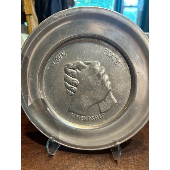 Vintage Pewter Friendship Plate With Embossed Love & Peace Shaking Hands - Picture 1 of 3